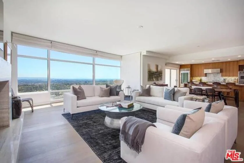1 W Century Drive #31B photo 1