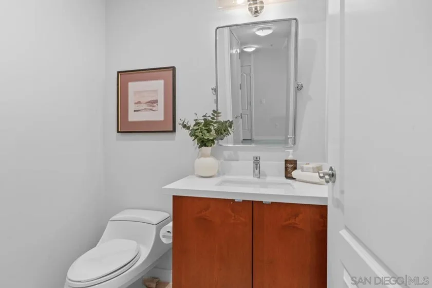 550 Front Street #1501 photo 9