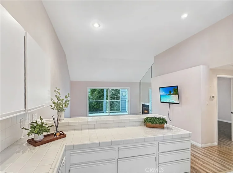 24471 Lantern Hill #D photo 8