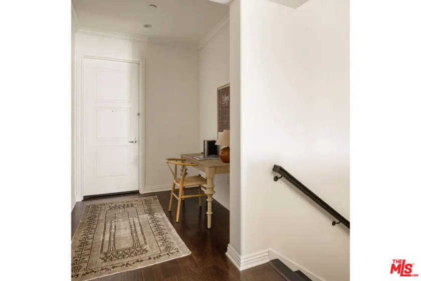 558 Caruso Avenue photo 21