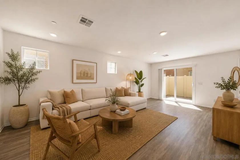 41917 Zafra Street photo 10