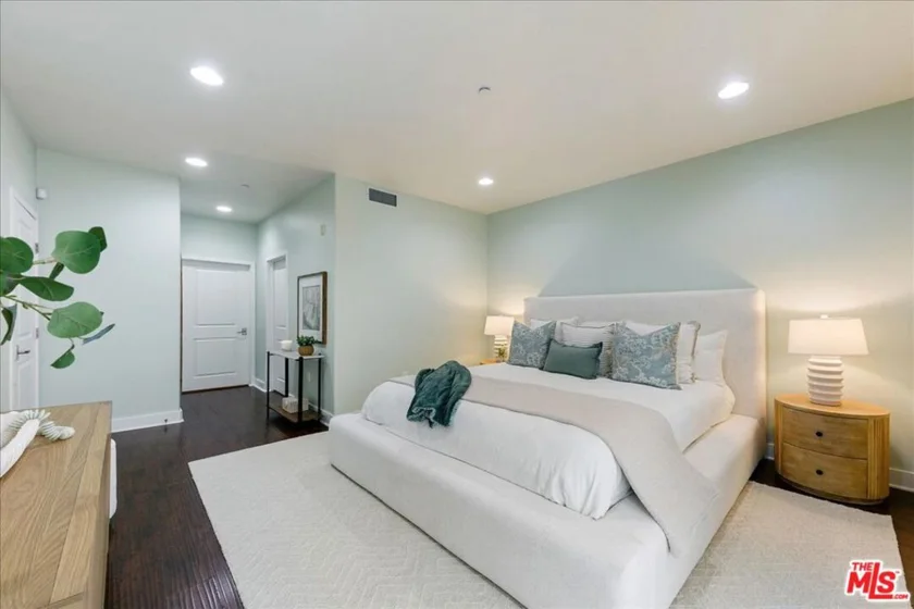 11115 Acama Street #107 photo 18