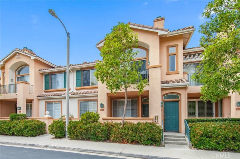 2605 Ladrillo Aisle photo 13