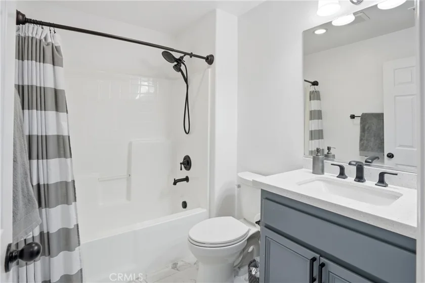4428 Owens Street #103 photo 16