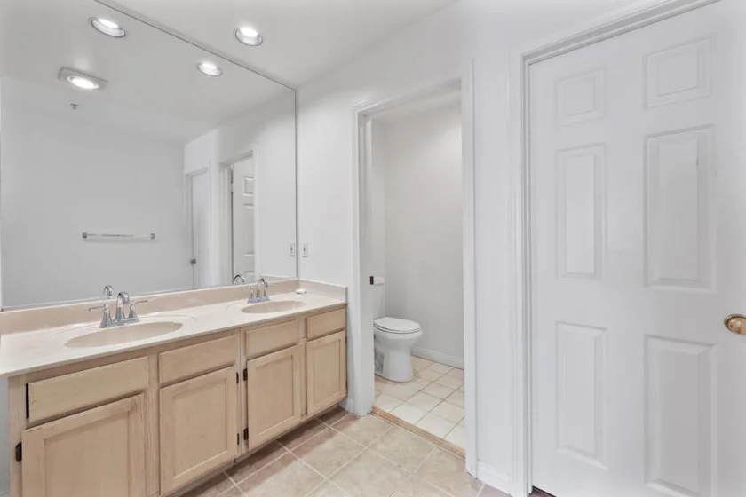 1131 Campbell #212 photo 18