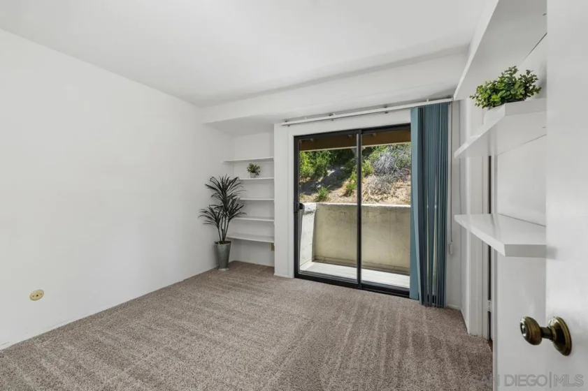 2750 Ariane Drive #135 photo 23