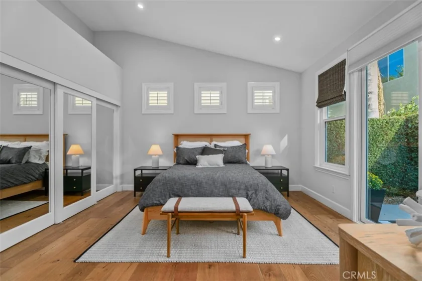 59 Colony photo 21