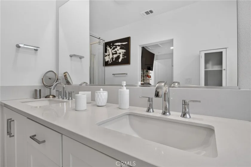 1100 N Anaheim Boulevard #1 photo 34