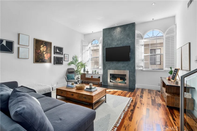 14234 Dickens Street #7 photo 1