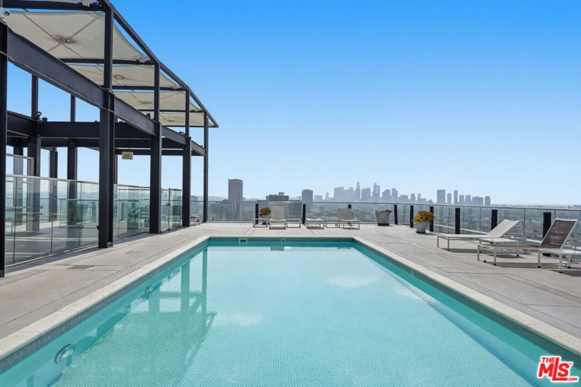 3810 Wilshire Boulevard #1609 photo 12