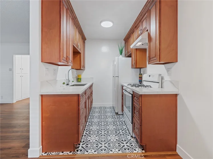 1101 E Ocean Boulevard #2 photo 4