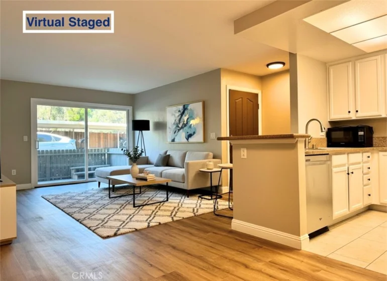 432 Edgehill #95 photo 1