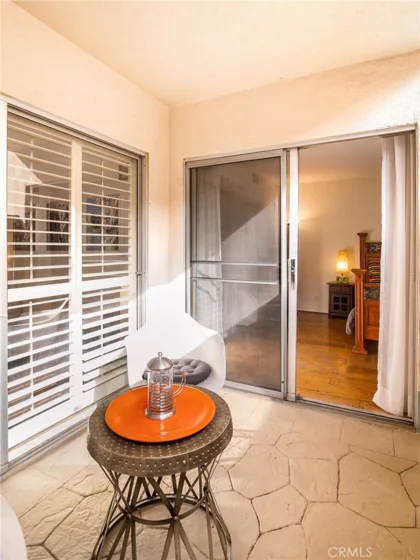 927 N Kings Road #118 photo 20