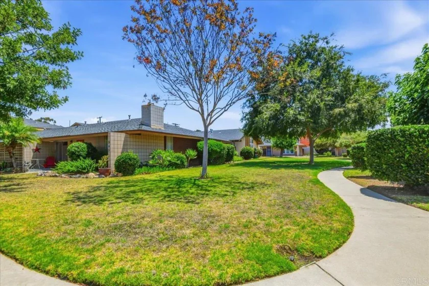 559 Oakdale Lane #C photo 31