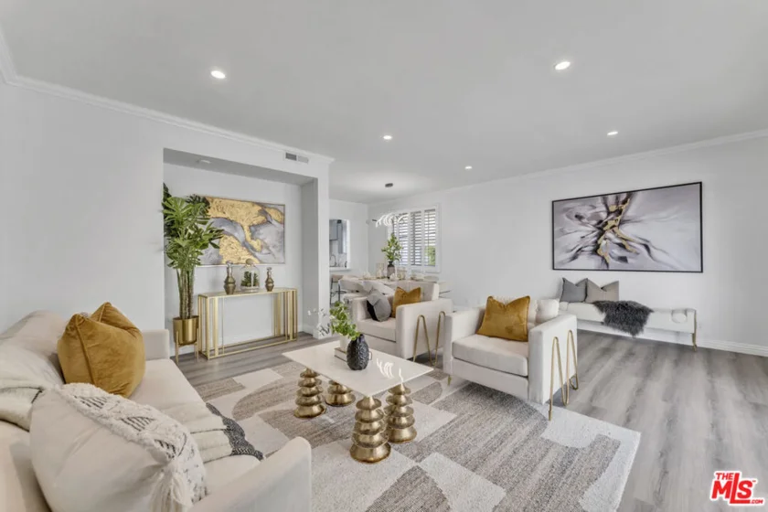 1825 Thayer Avenue #1/2 photo 1