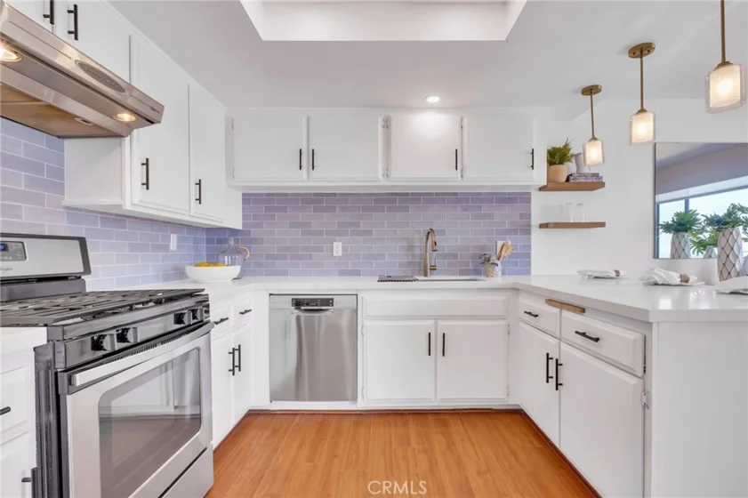 765 W 26th #211 photo 6