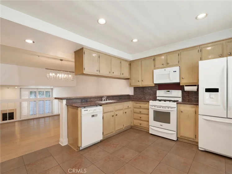 6244 Shoup Avenue photo 14