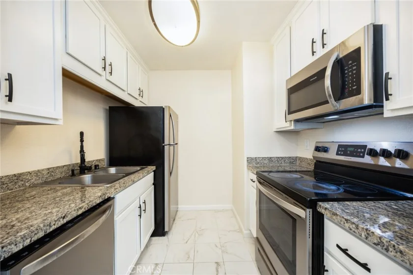 1350 N Escondido #46 photo 16