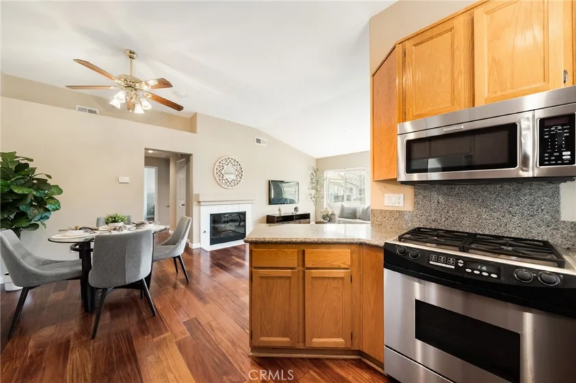 133 California Court photo 12