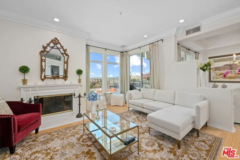 11706 Darlington Avenue #401 photo 1