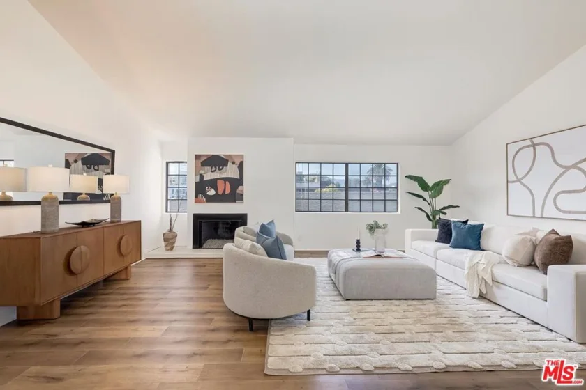 1532 9th Street #8 photo 5