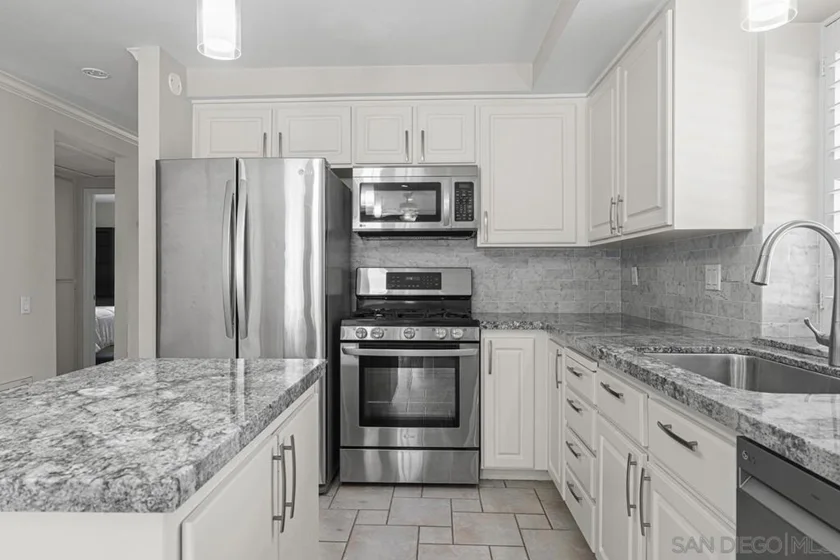 3631 Caminito Carmel Landing photo 24