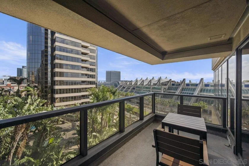 100 Harbor Drive #906 photo 35