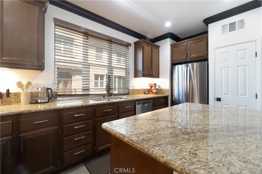 4453 Owens #101 photo 19