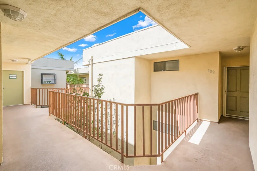 3516 E Ransom Street #302 photo 3