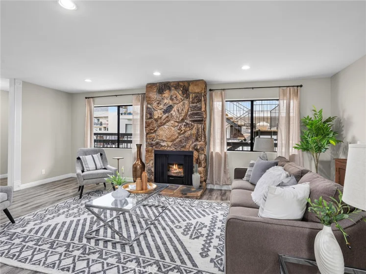 635 E Elmwood Avenue #203 photo 8