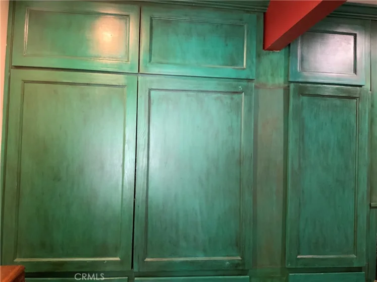 409 Burchett #220 photo 30