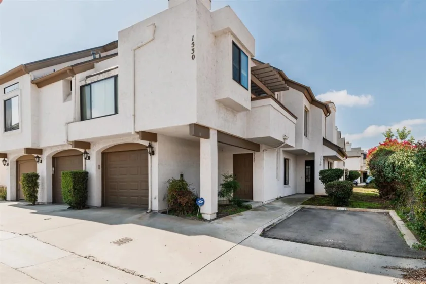 1530 Granite Hills Drive #E photo 1