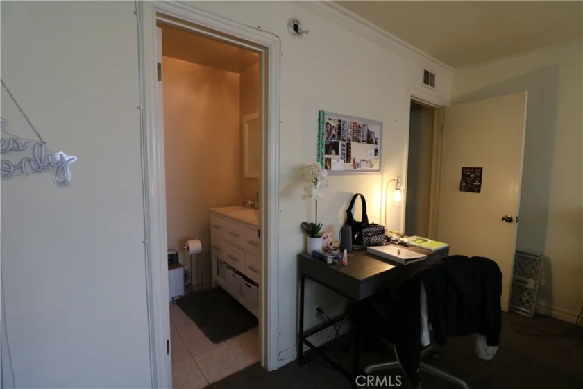525 S Shelton #102 photo 13