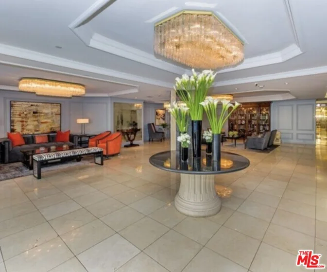 10660 Wilshire Boulevard #1007 photo 18