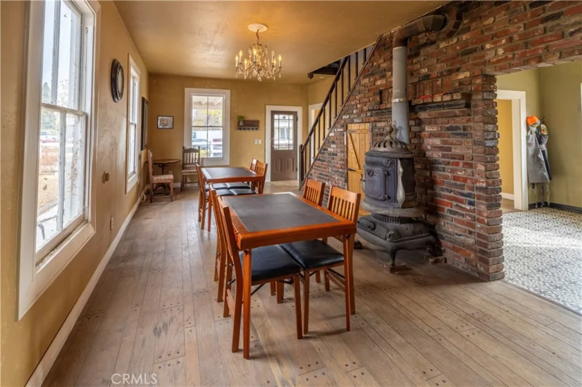 24771 Washington Avenue photo 16