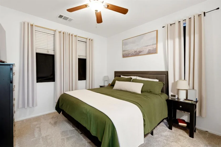 325 Royal Gln #608 photo 20