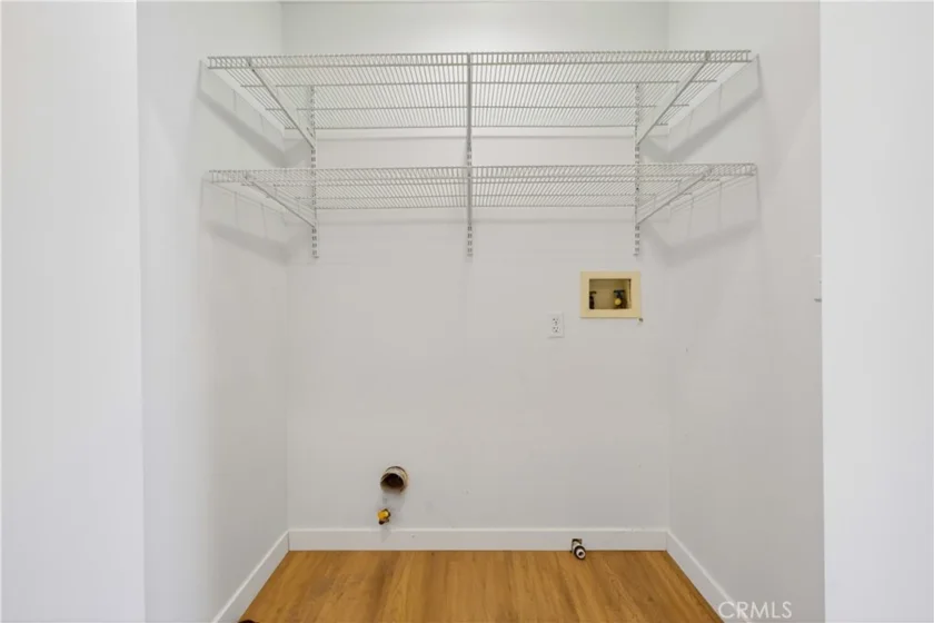 2329 Sunningdale photo 24