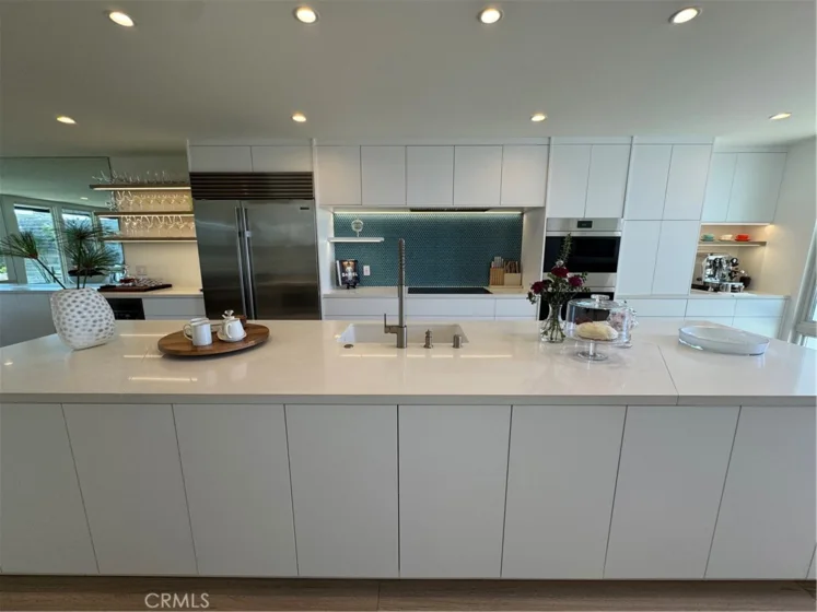 3981 Warner Avenue photo 11