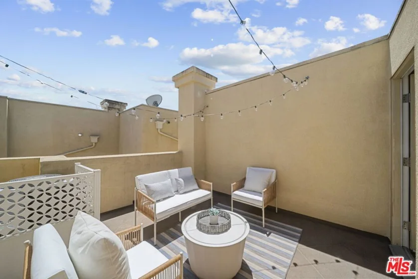 5727 Camellia Avenue #108 photo 4