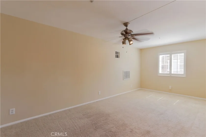 32 Garrison Loop photo 12