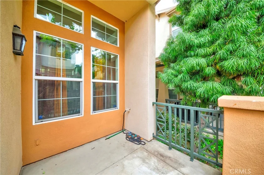 2068 Owens Drive photo 2