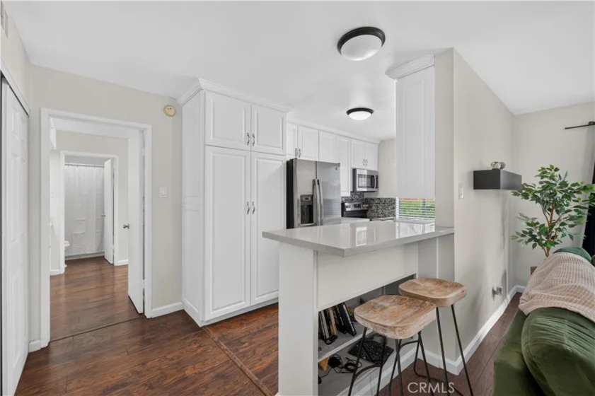 400 N Acacia Avenue #B17 photo 6