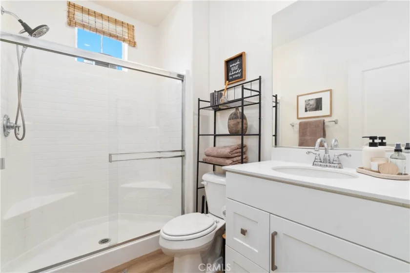 4044 Summer Way photo 9