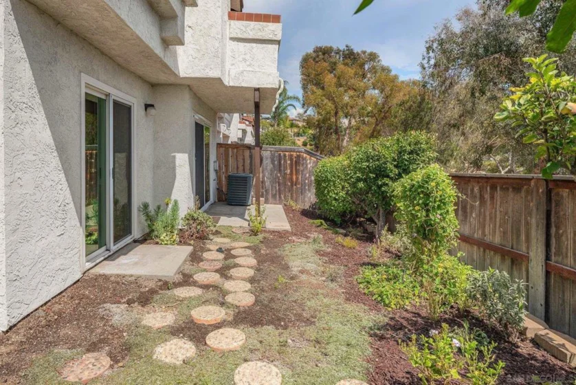 3866 Murray Hill photo 49