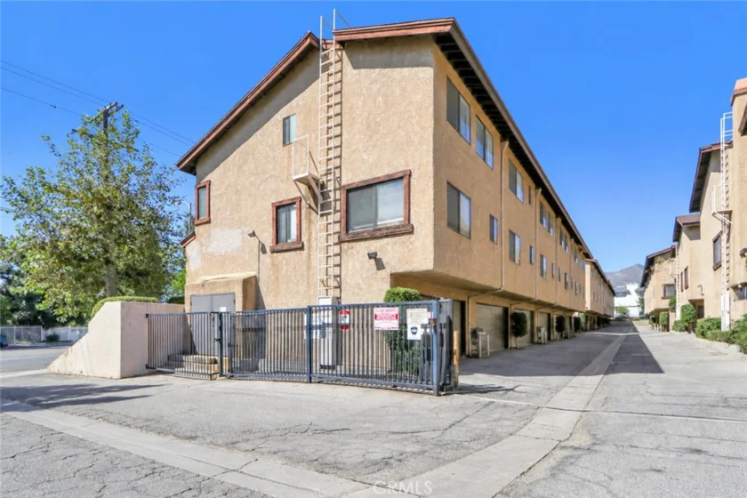 14201 Foothill Boulevard #17 photo 1
