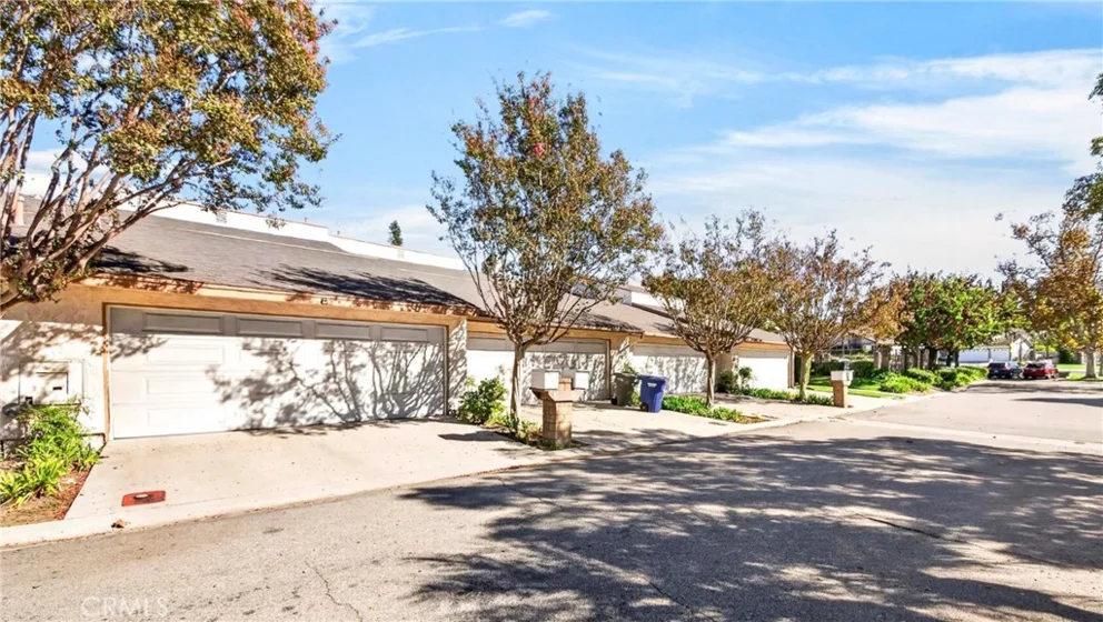 40 Candlewood photo 37