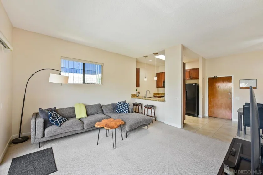 8310 Regents Road #3E photo 2