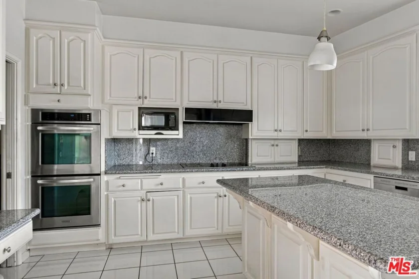 5452 W 57th Street photo 15