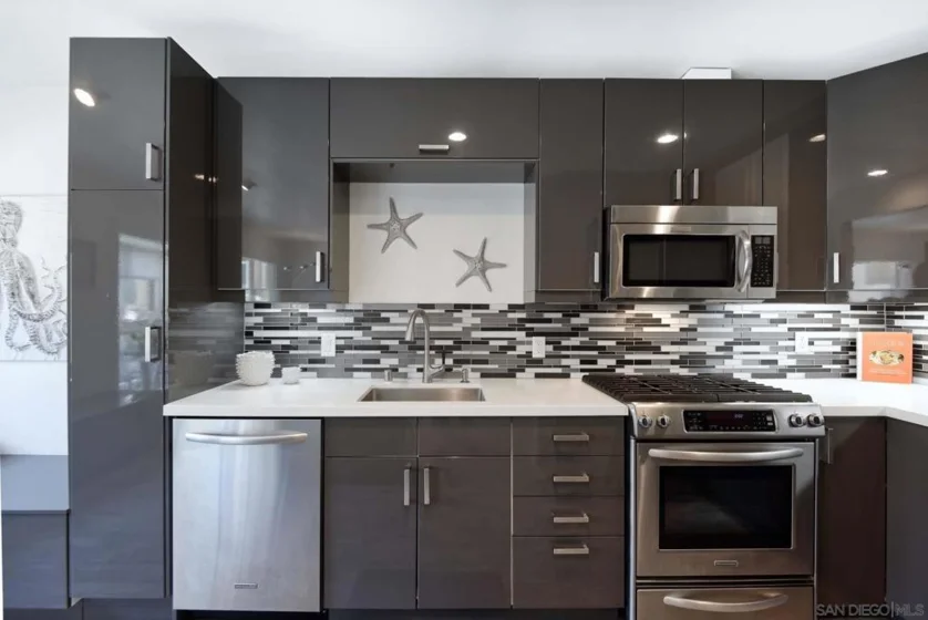 220 Coast Boulevard #1B photo 6