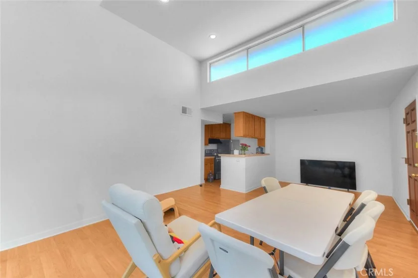 5700 Etiwanda #212 photo 7